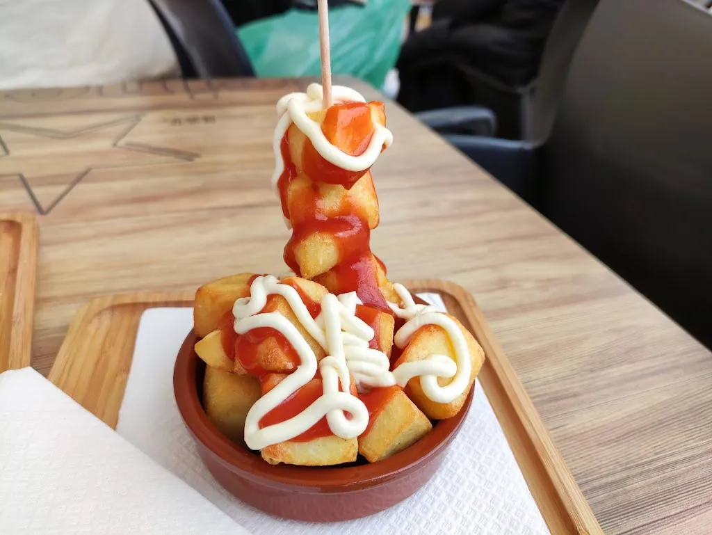 Walter Olaizola de gastroadvisorbcn_Pikoteo Galaxy | Bar de Tapas en Cerdanyola del Vallès_Cerdanyola del Vallès_review