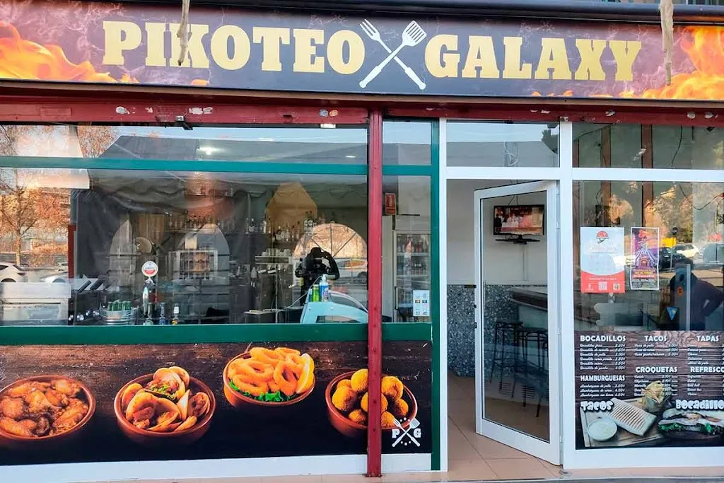 Pikoteo Galaxy | Bar de Tapas en Cerdanyola del Vallès restaurant in Cerdanyola del Vallès