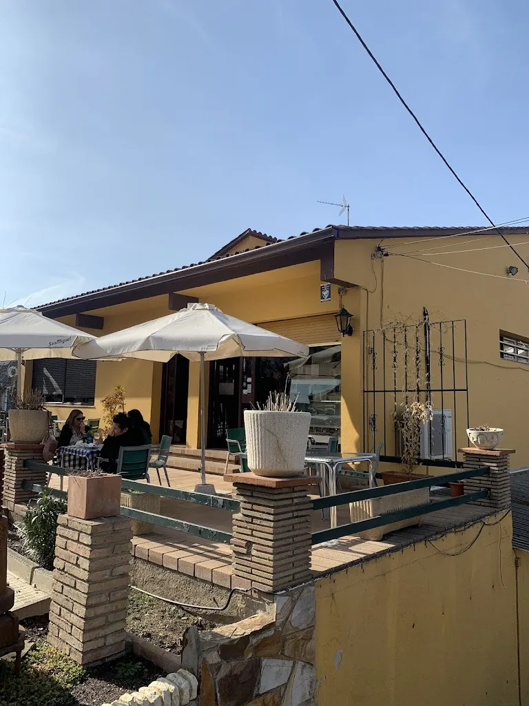 Tyra_Xerolive_Cerdanyola del Vallès_review