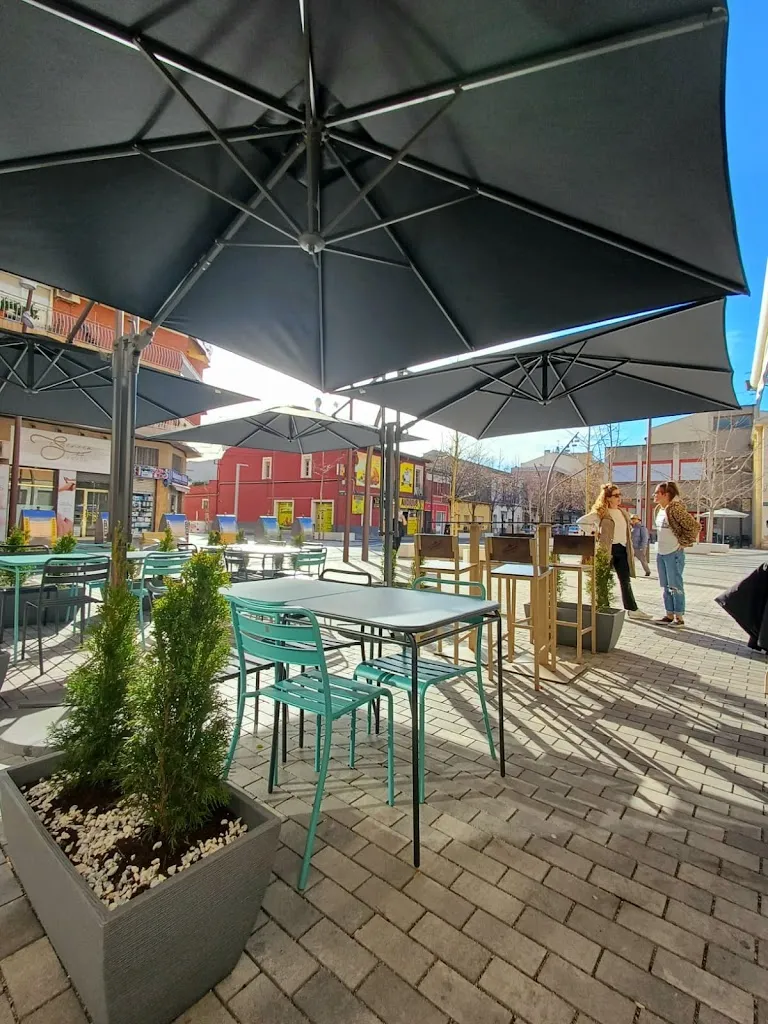 La Encantadora_Cerdanyola del Vallès_slider_image_1