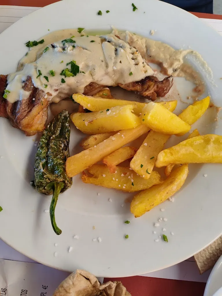 Soraya Acosta_The Garrison - Sociedad Recreativa_Cervelló_review