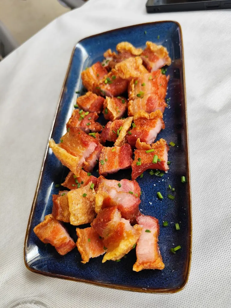 Noelia Justicia_MESON RAMIRO_Cervelló_review