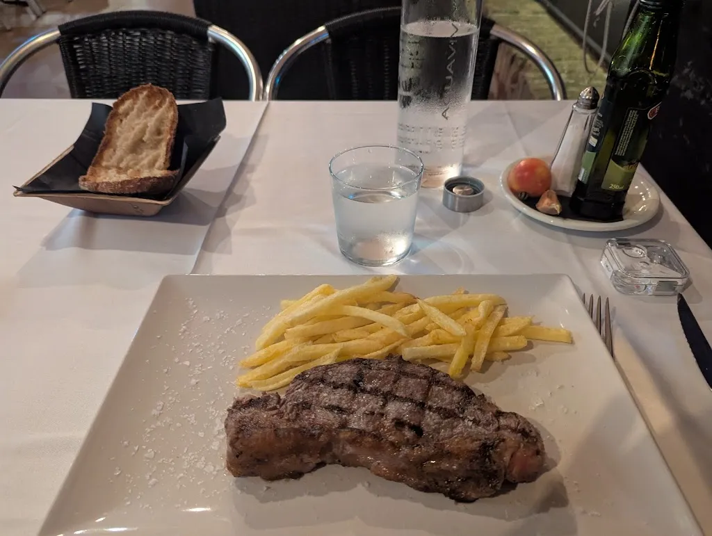 Sébastien THOMAS_Els Fogons Masia Can Roig_Cervelló_review