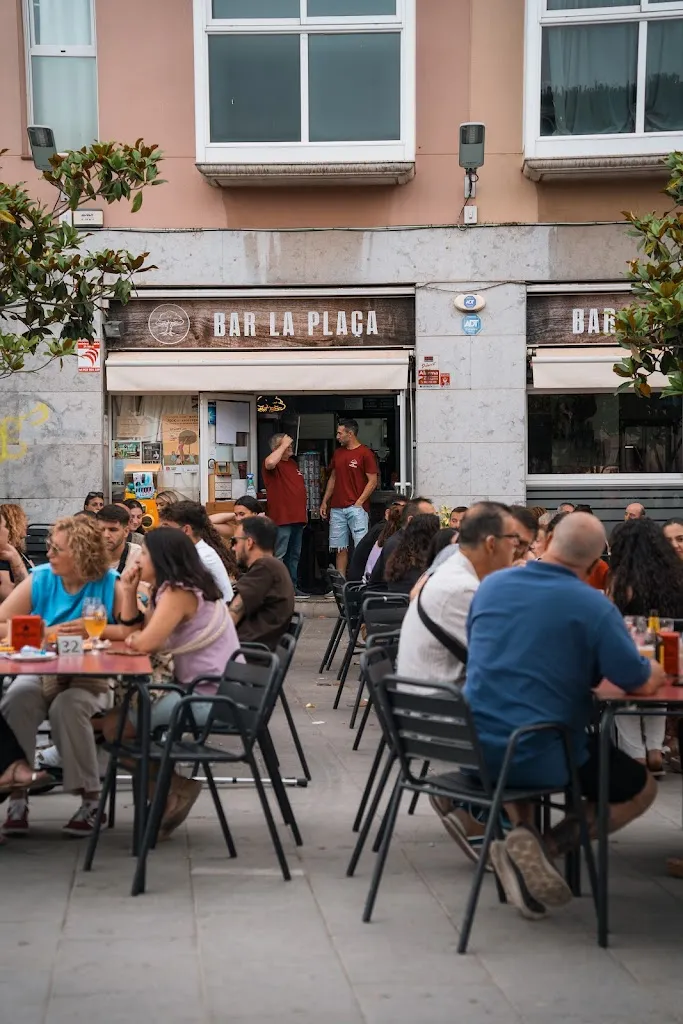 Bar Restaurant La Plaça ristorante a Cervelló