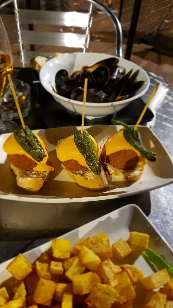 Roxy van Vooren_La Terrasseta_Corbera de Llobregat_review