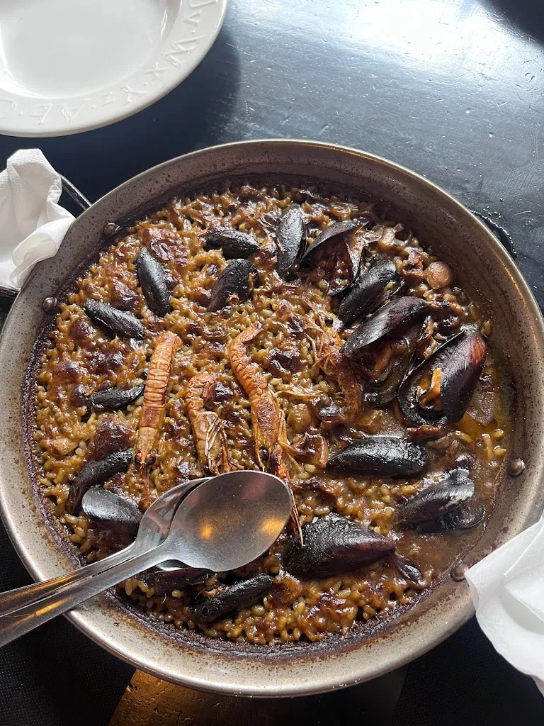 Sally G_IWA Fish_Corbera de Llobregat_review