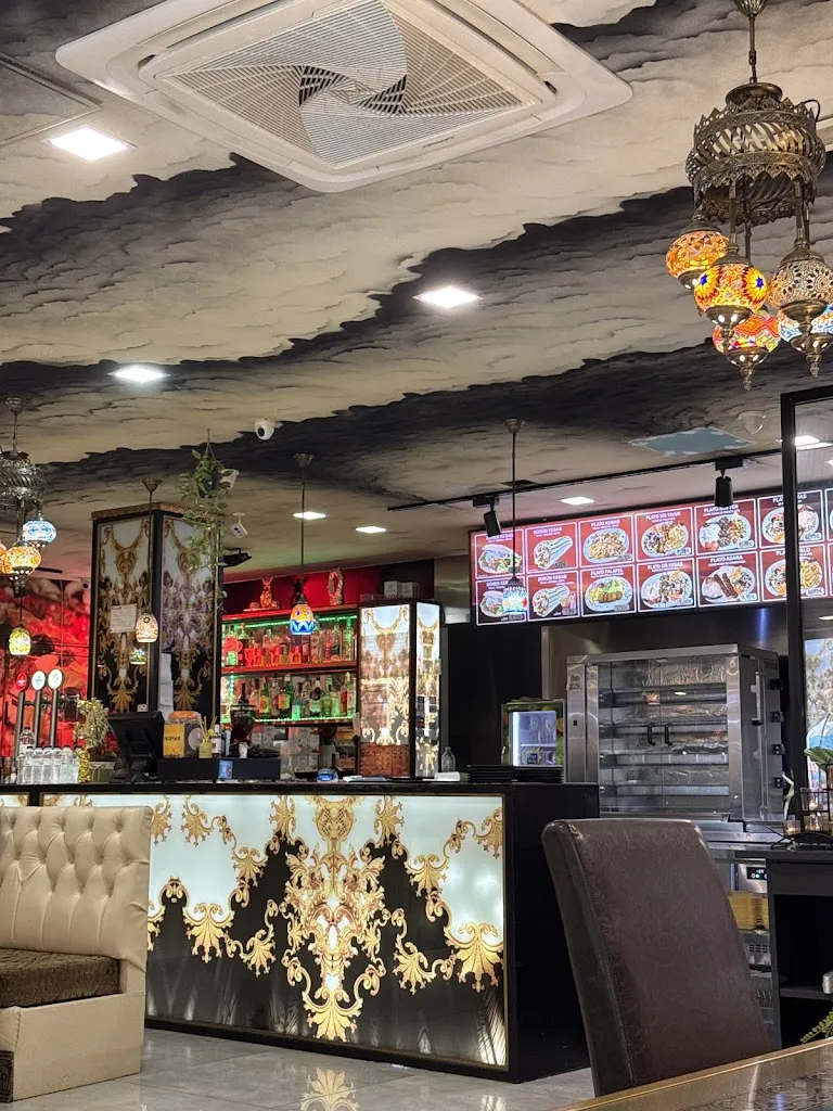 Neon Records_Rey De Ali Baba Corbera de Llobregat_Corbera de Llobregat_review