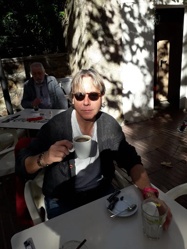 Yago Wachter_Bar Parada_Corbera de Llobregat_review