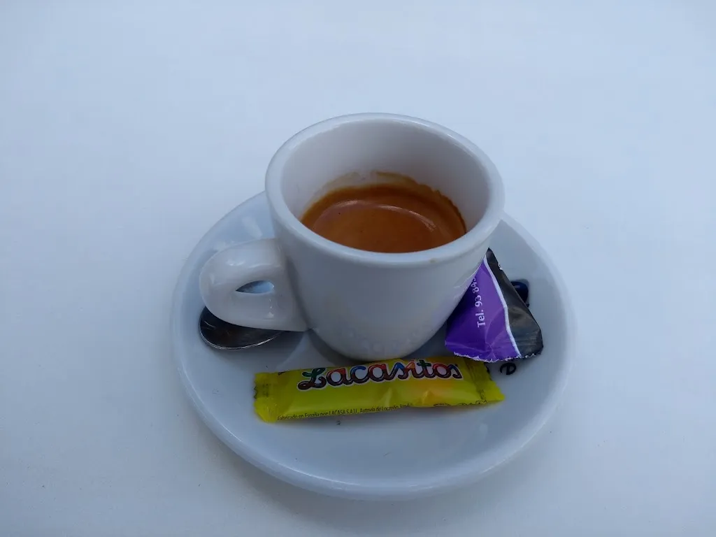 Menu_Bar El Comú_Dosrius_immagine_1