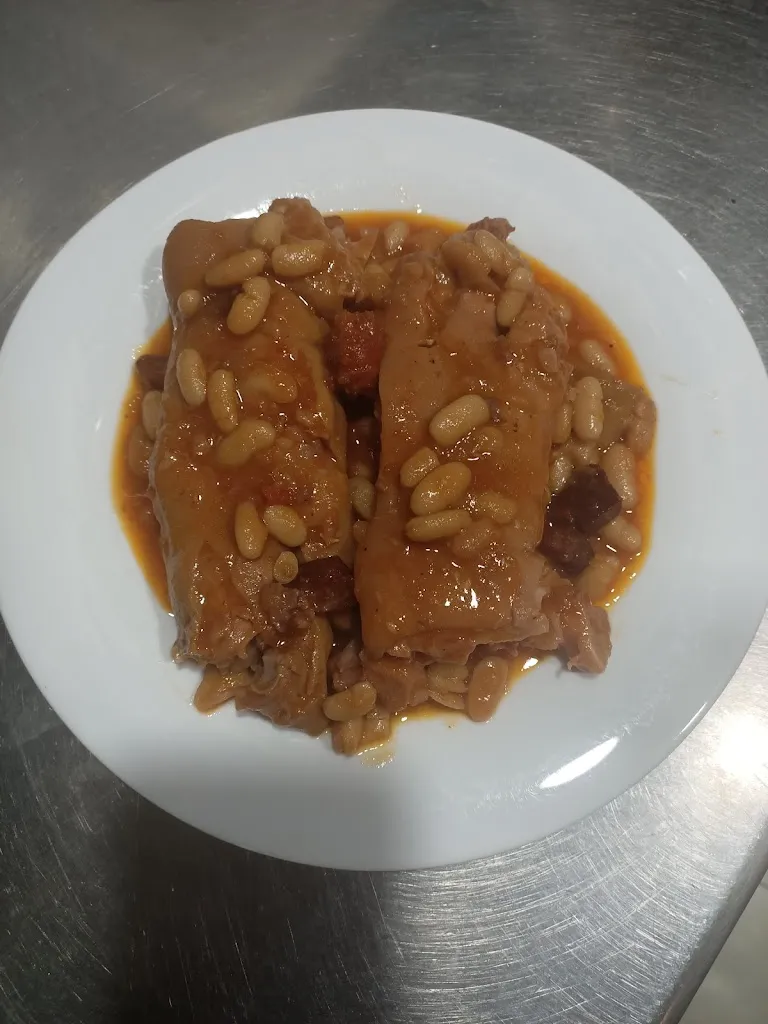 Bar El Nou Cau_Figaró-Montmany_slider_image_3