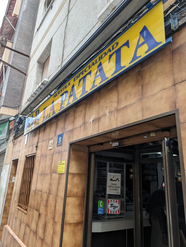 Bar La Patata restaurant in Cornellà de Llobregat