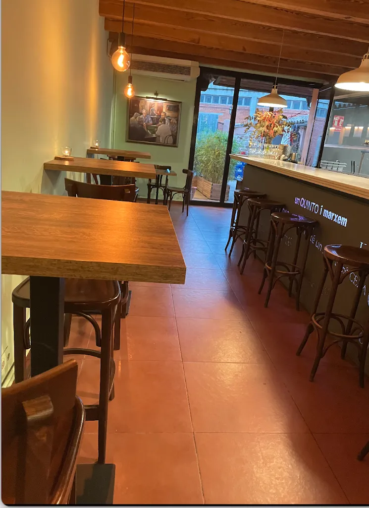 Eve Darcy_Ca la Tona_Estany L_review