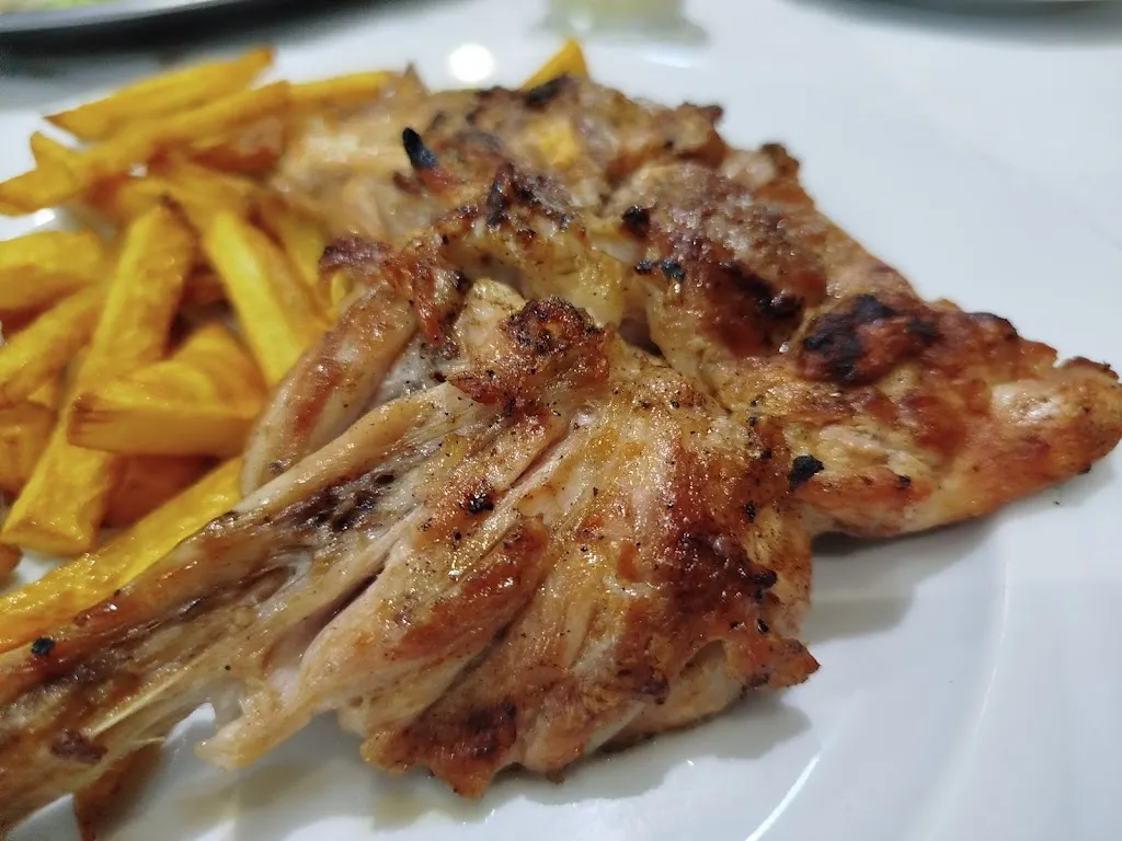 Lorenzo Idoype Sanchez_Restaurant L'Estany_Estany L_review