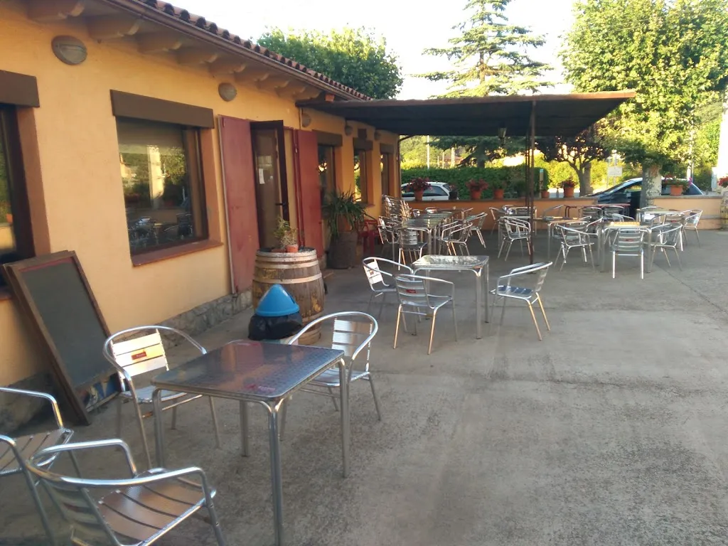 Bar Monestir restaurant in Estany L