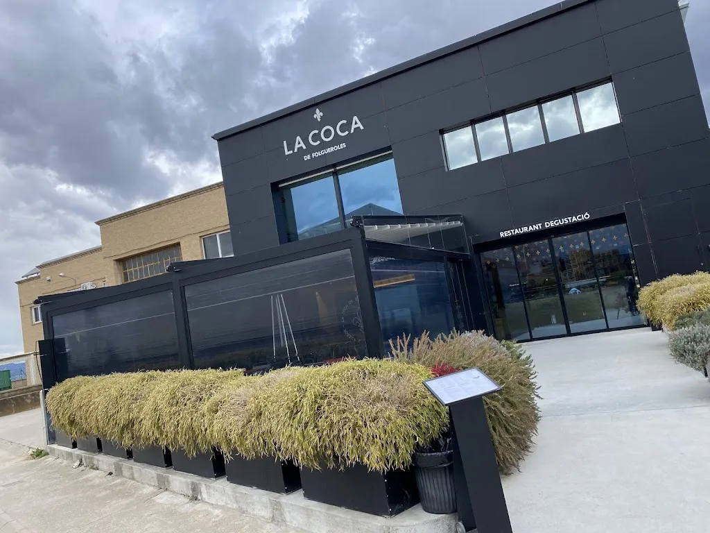 Mark van der Aa_La Coca de Folgueroles: Botiga & Restaurant & Obrador_Folgueroles_review