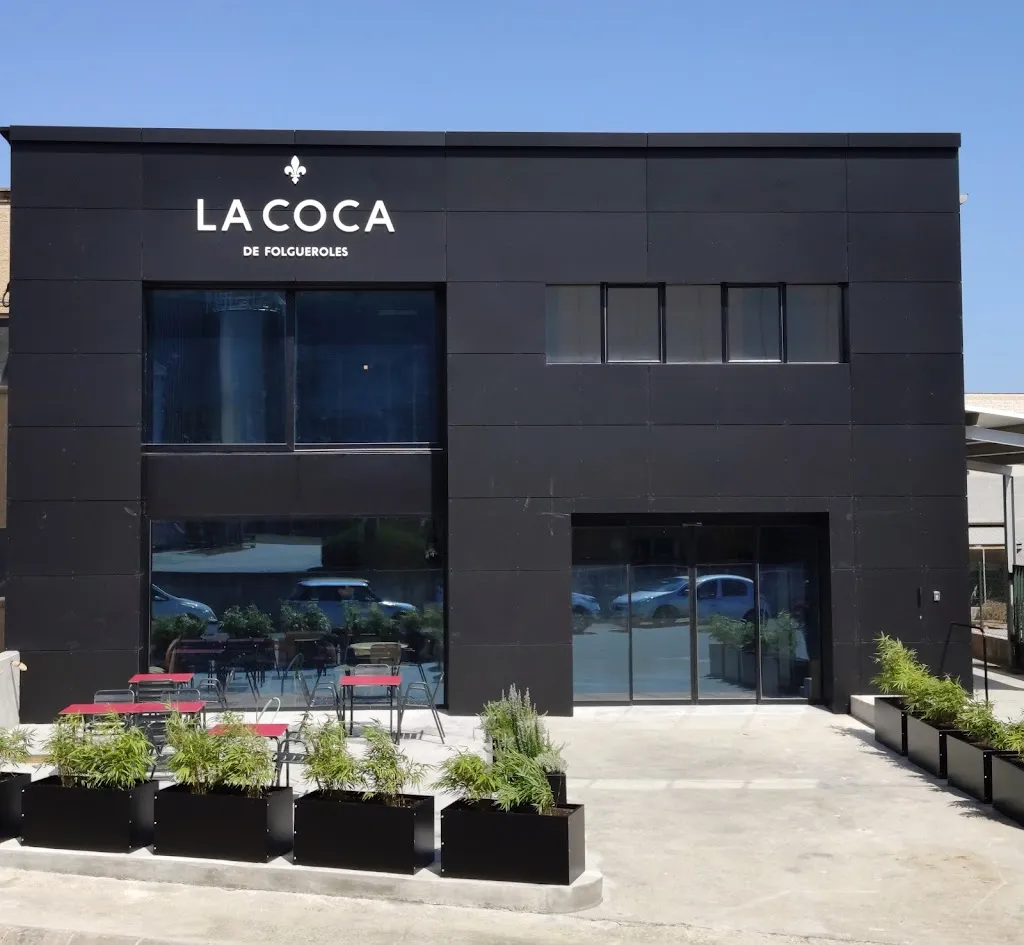 La Coca de Folgueroles: Botiga & Restaurant & Obrador_Folgueroles_slider_image_1