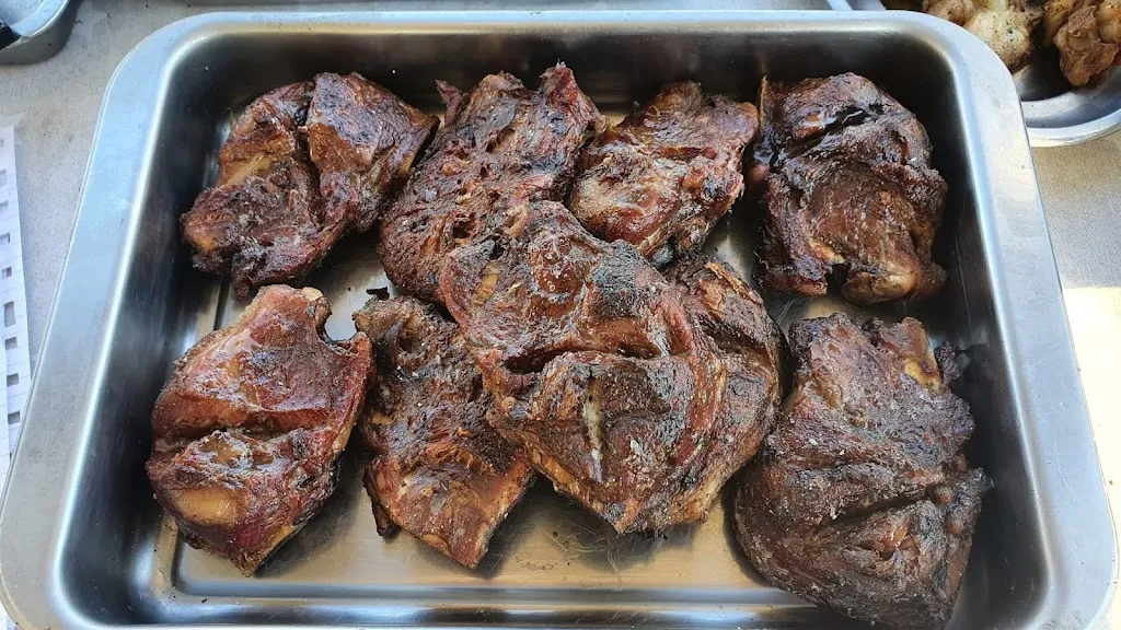 Pollastres Folgueroles_Folgueroles_slider_image_2