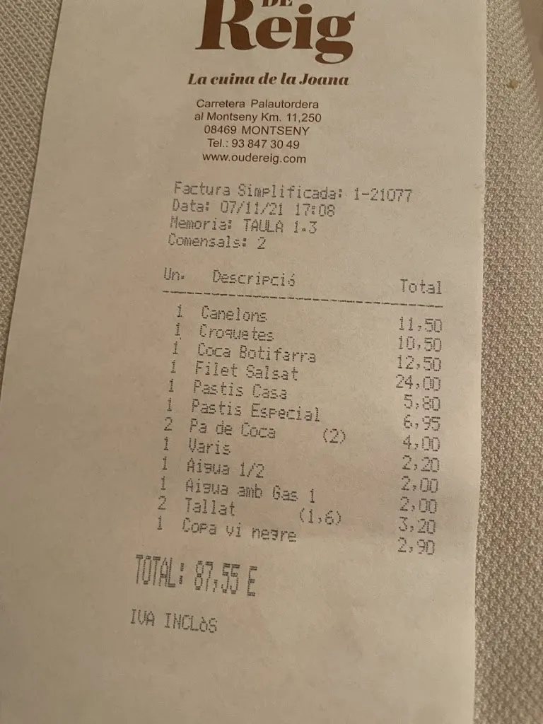 Anna Trnvsk_L'Ou de Reig Hostal Restaurant_Fogars de Montclús_review