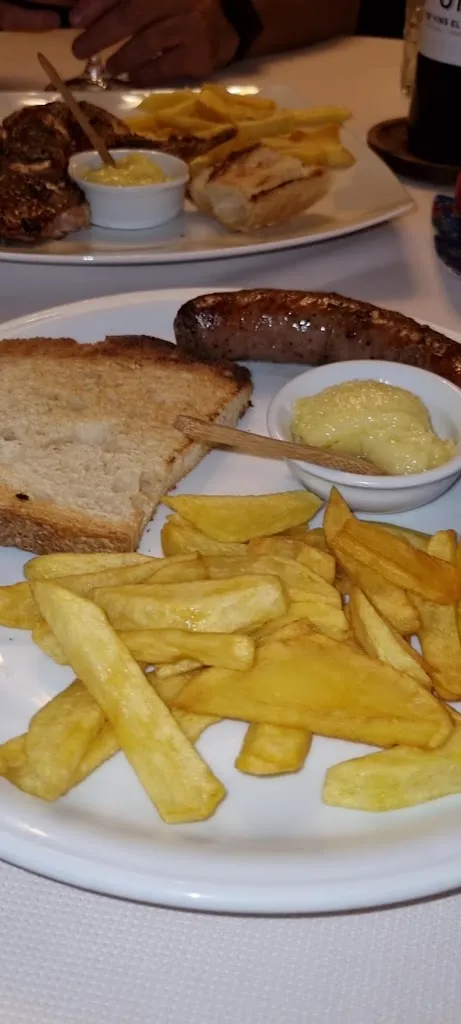 L'Ou de Reig Hostal Restaurant_Fogars de Montclús_slider_image_2