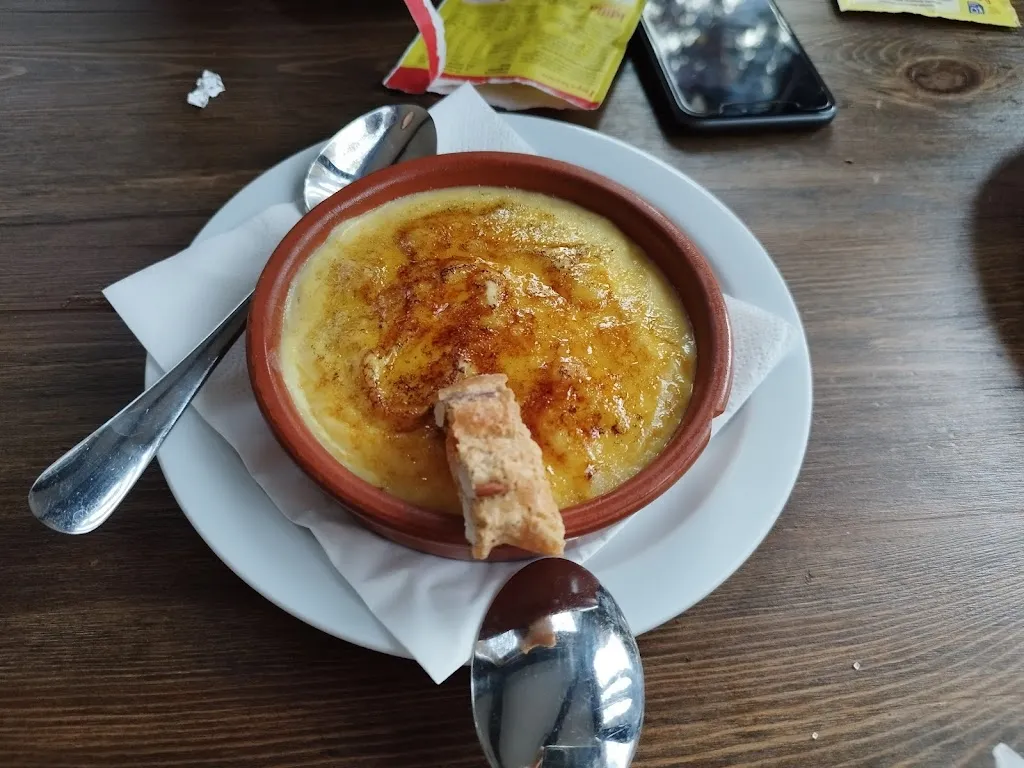 Menu_Avet Blau Hostal Restaurant_Fogars de Montclús_image_7