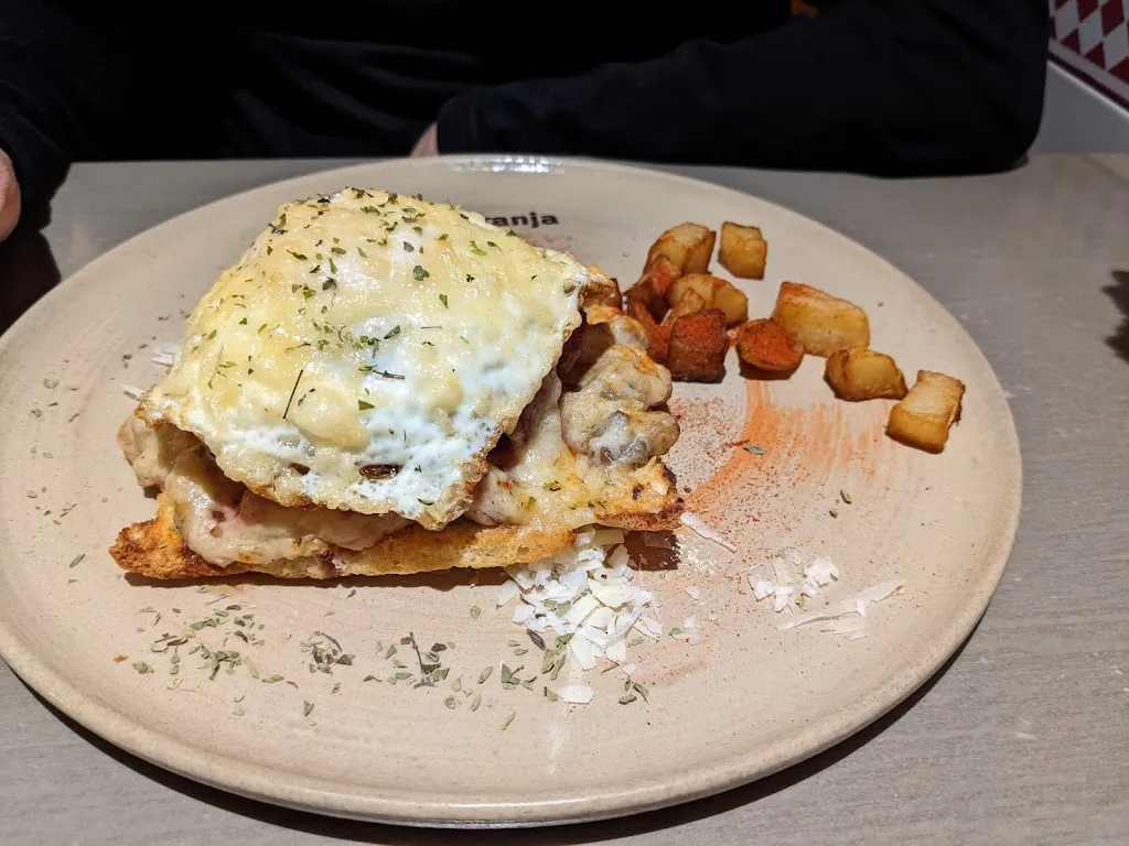 Menu_La Granja de Sant Esteve SL_Fogars de Montclús_image_9