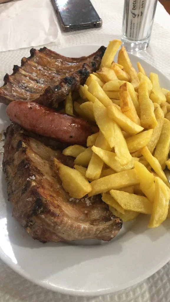 Mesón Do Portelo_Outes_slider_image_3