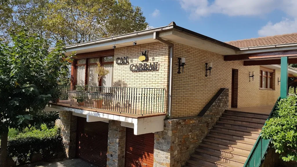 Dani_ESPAI CAN CARRAU_Fogars de Montclús_review