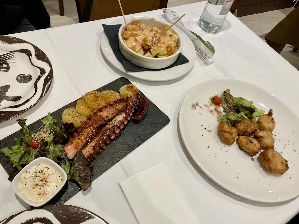 Adriano-Valerio Schettini_Restaurant Mendia_Esplugues de Llobregat_review