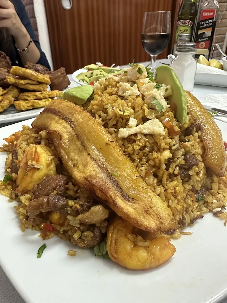 Alfredo Miranda_Hierbabuena_Esplugues de Llobregat_review