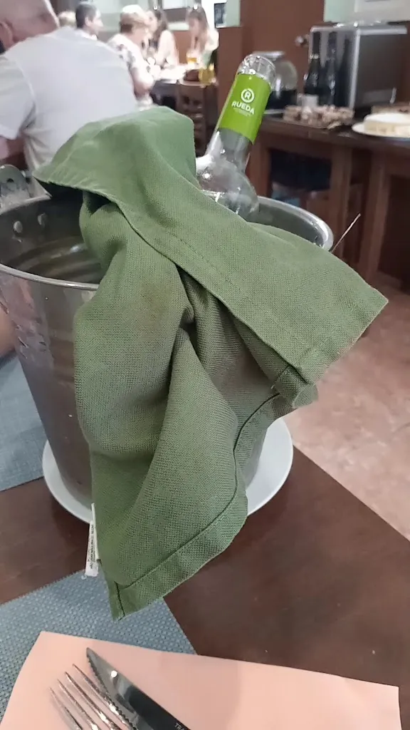 Restaurant Conde Bicoe di ferre-te_Esplugues de Llobregat_slider_image_2