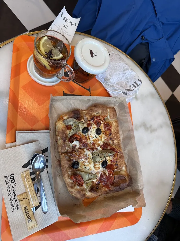 Mohammad Sharat_Viena_Esplugues de Llobregat_review