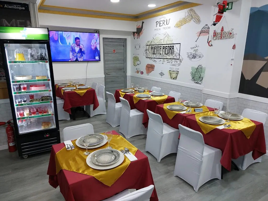 Puente Piedra Restobar restaurant in Esplugues de Llobregat