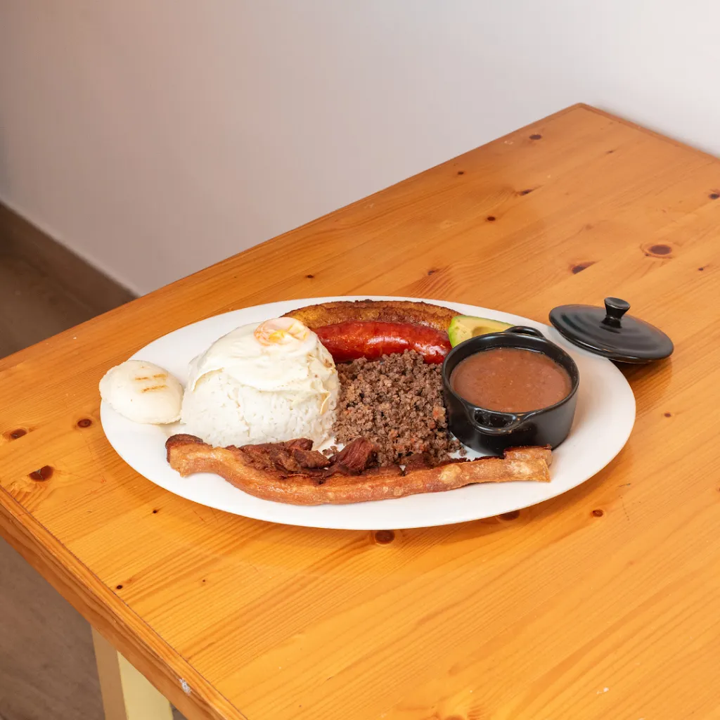 Menu_El Carriel | Bandeja Paisa_Esplugues de Llobregat_image_5