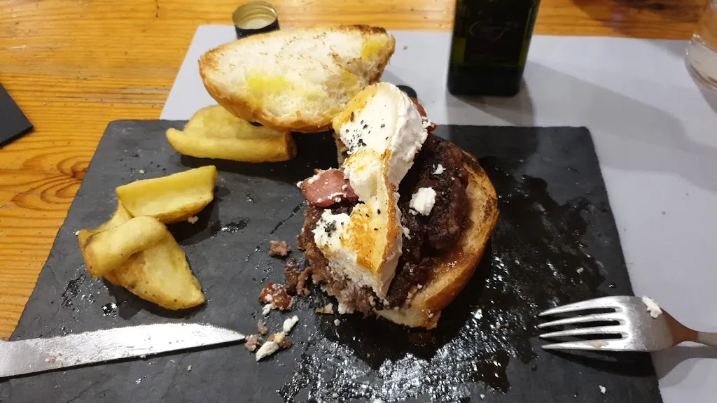 Niko Douwes_O'pazo_Esplugues de Llobregat_review