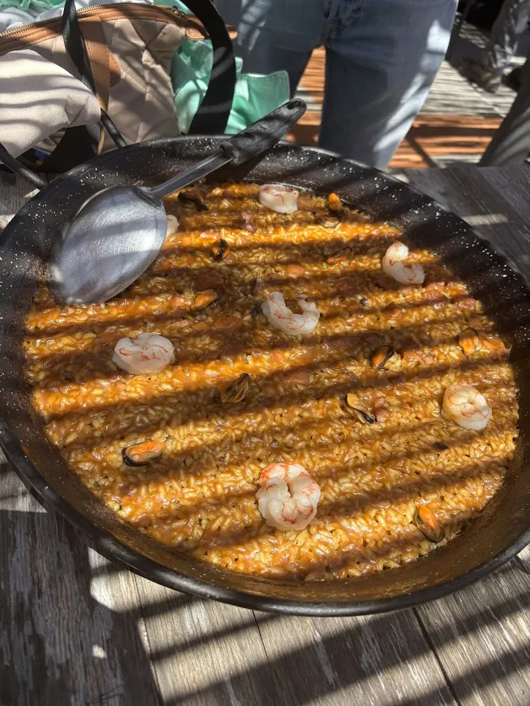 Stanislas Helou_Kauai Gavà Mar_Gavà_review