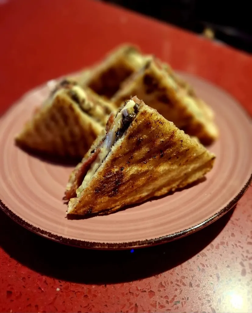 Terra Gavà Restaurant Gastrobar_Gavà_slider_image_2