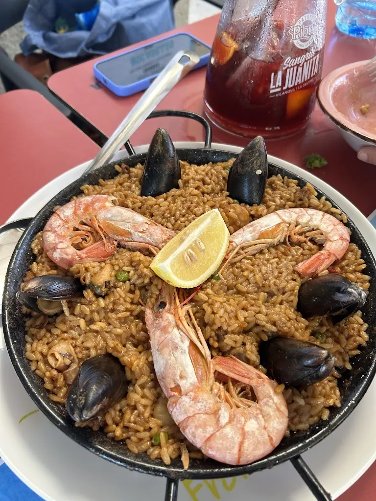 Ohana's bar restaurant_Cubelles_slider_image_2