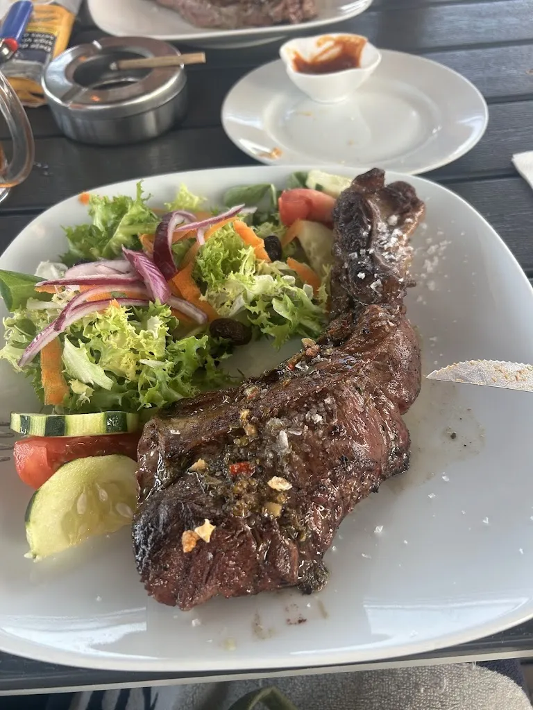 Mercedes Gerritsen_Chiringuito Che Charlie_Cubelles_review