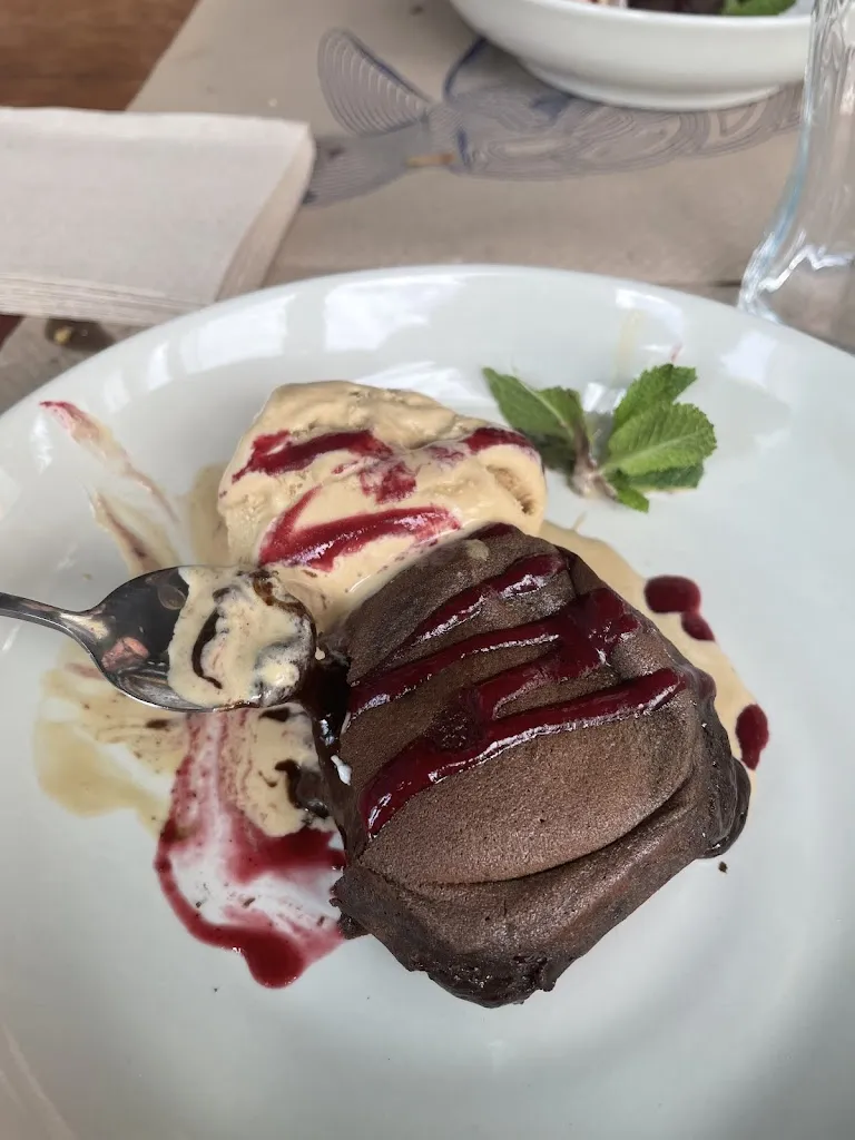 Francisco Alvarez_Restaurant El Moll de la Marina_Cubelles_review