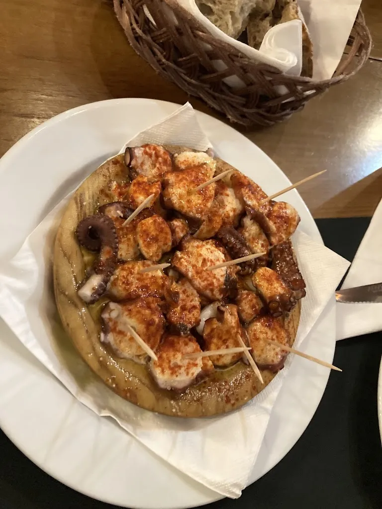 Víctor_Hostal Viña_Outes_review