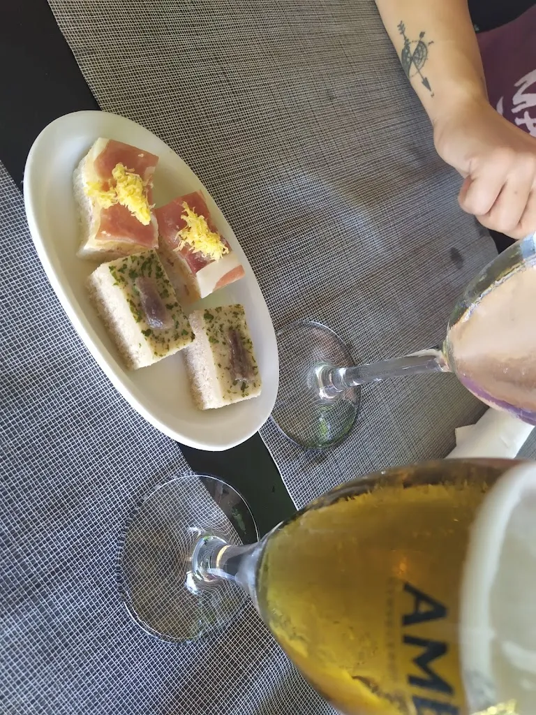 Diana Hdz_Gran Áncora de cubelles_Cubelles_review