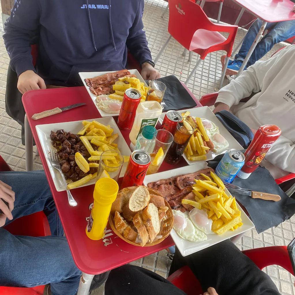 Menu_Bar Familiar_Cubelles_image_8