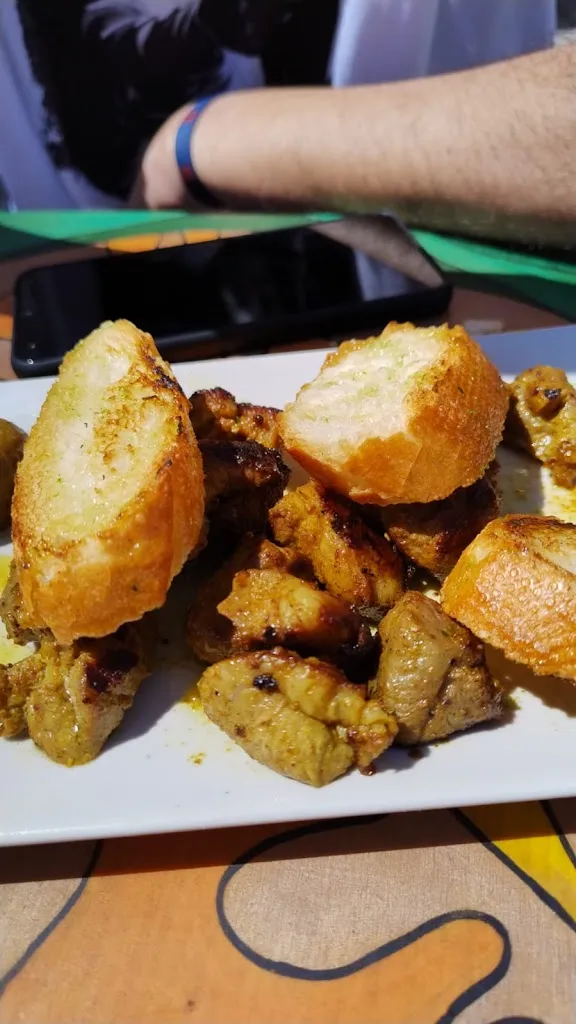 pedro garcia berges_CASSUAL_Cubelles_review