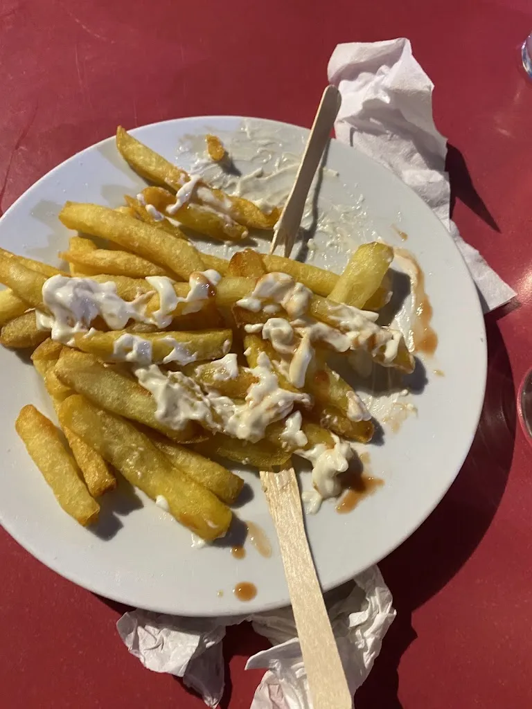 Montse calzada alcaraz_Mota's Frankfurt Cerveceria_Cubelles_recensione