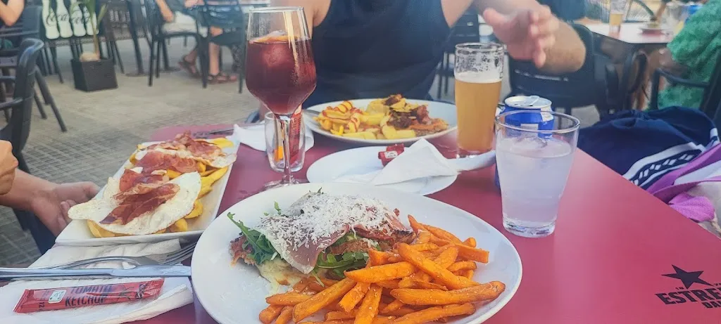 Menu_La 10 - Club Internacional Milanesa_Cubelles_image_8