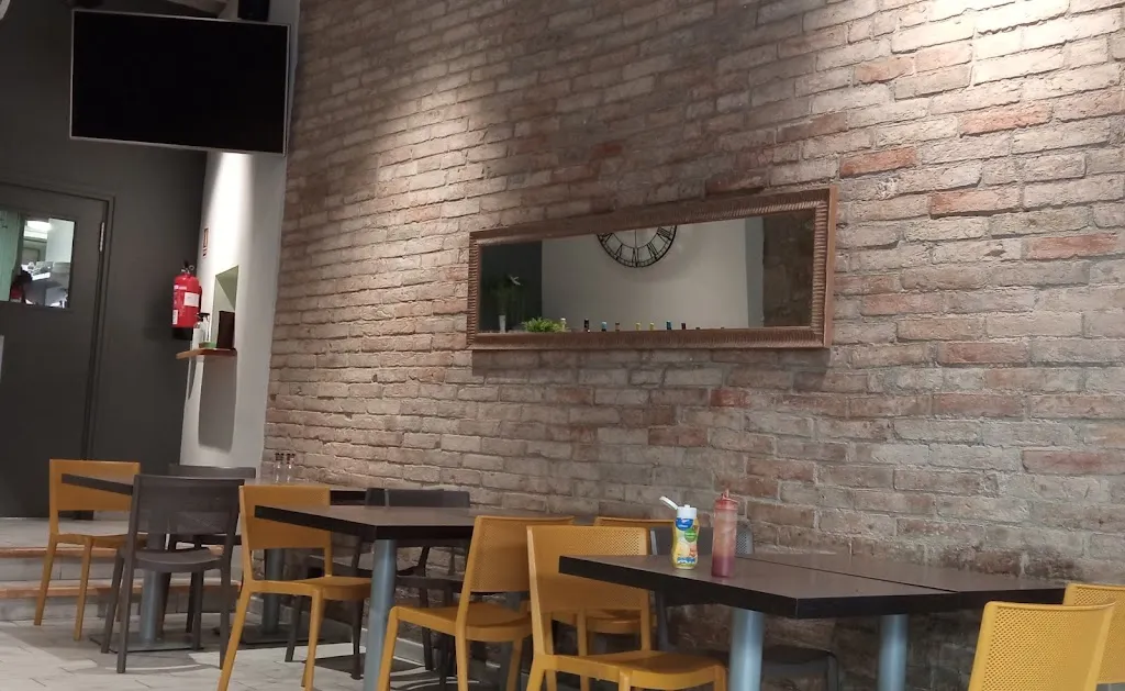 Restaurant La Taska restaurant in Gironella