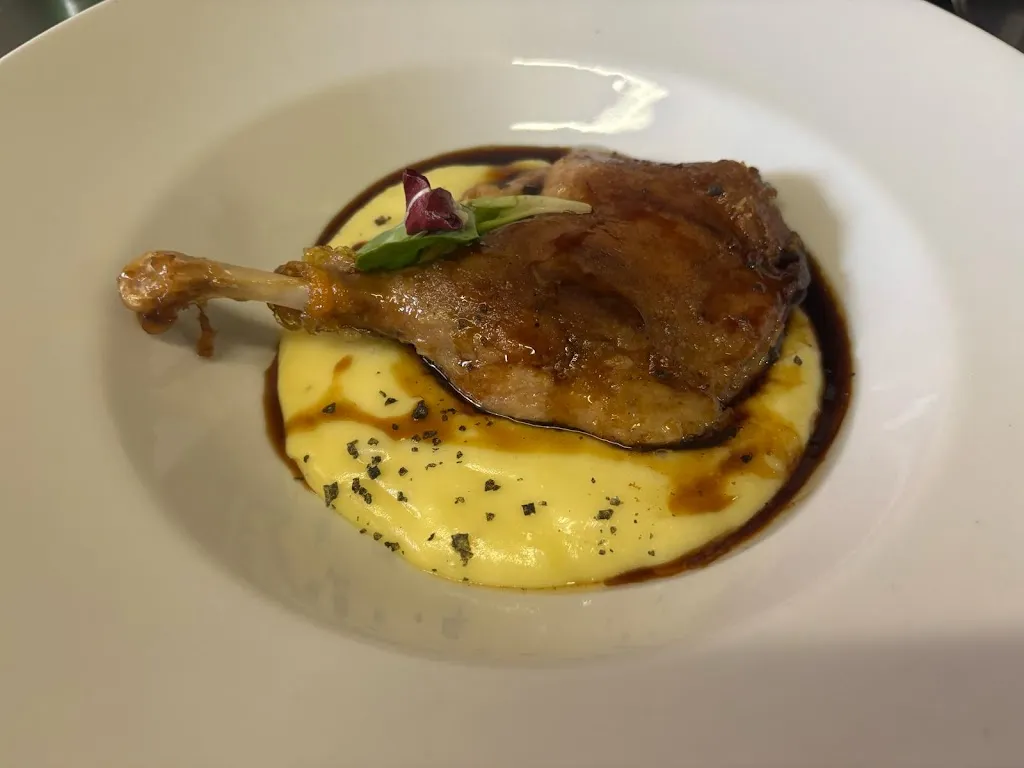 Restaurant La Taska_Gironella_slider_image_3