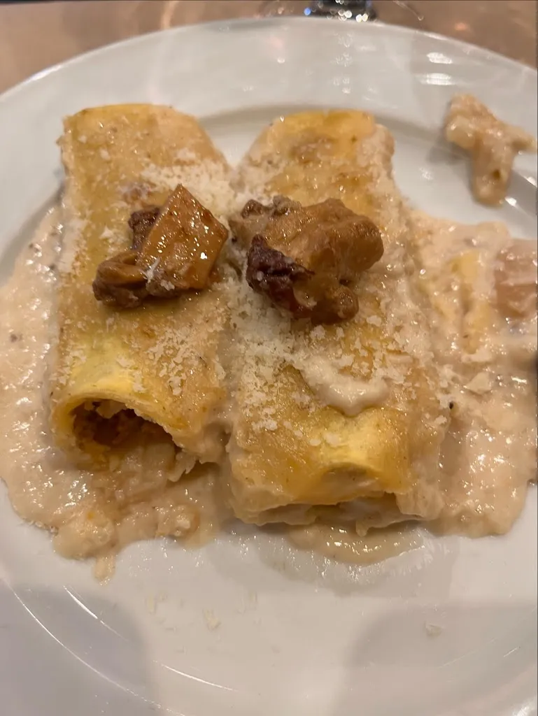 Monts Suri_Restaurant Can Panyella_Gelida_review