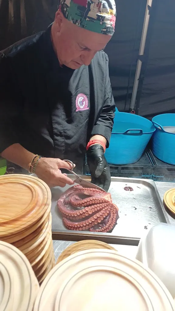 juan jose espinosa barallobre_El Moderno_Oza dos Ríos_review