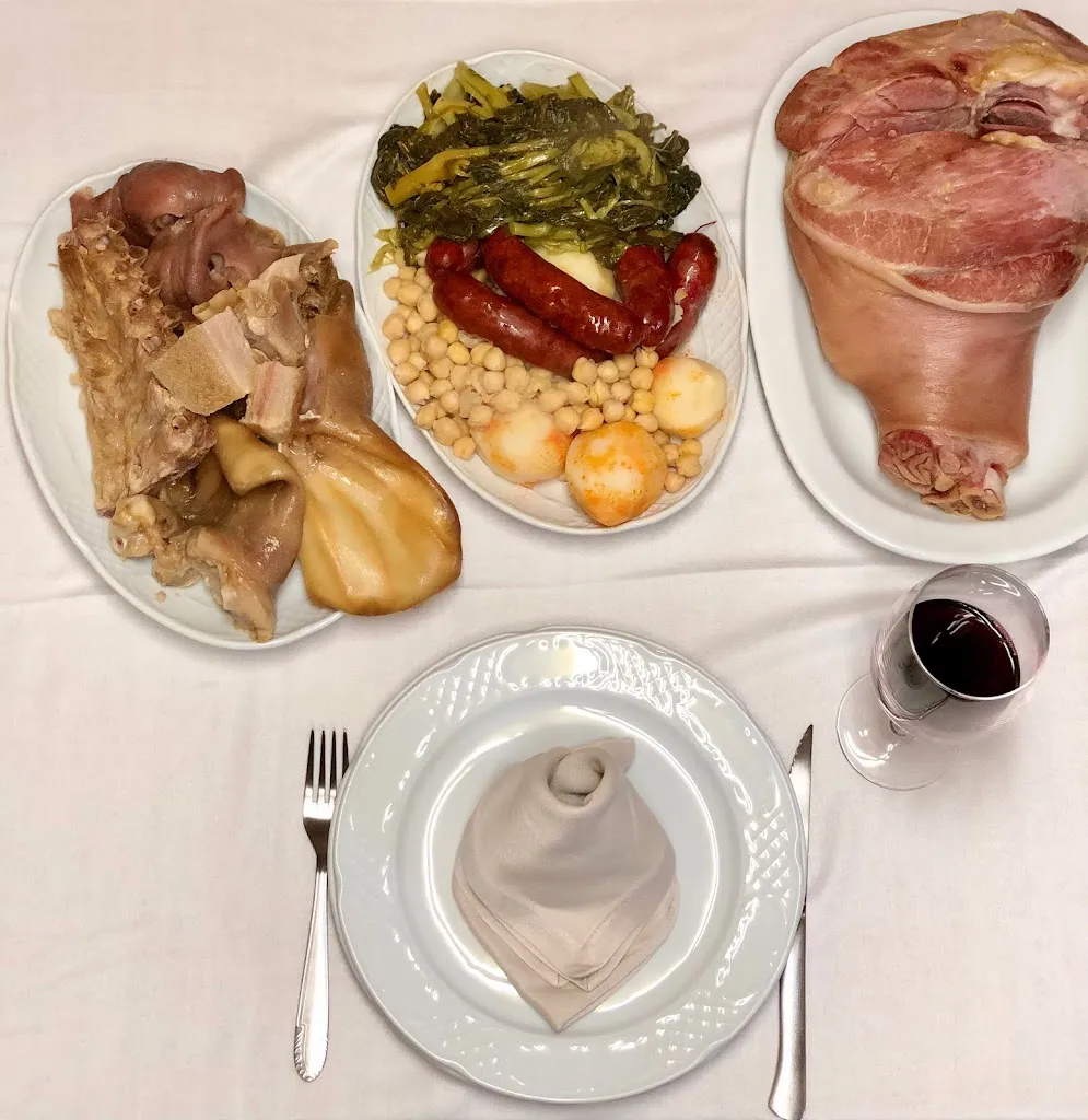 El Moderno_Oza dos Ríos_slider_image_2